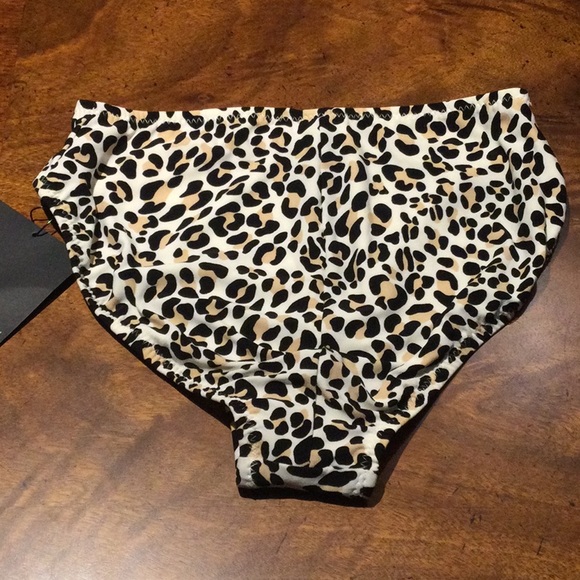 NWT $65 NORMA KAMALI MEDIUM BABY LEOPARD BOTTOM - Picture 6 of 9